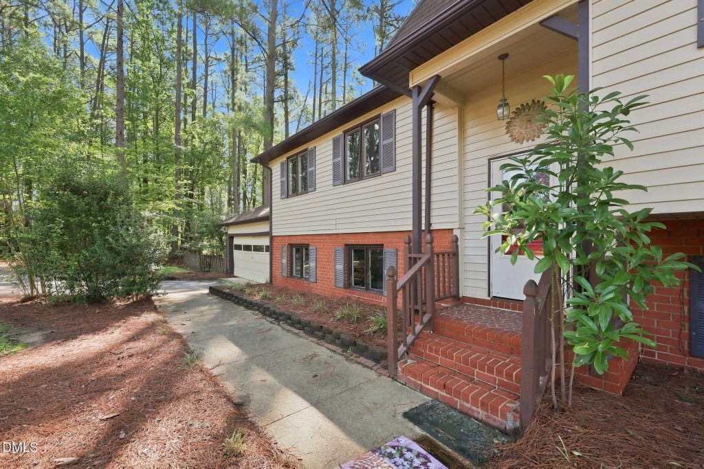Photo of 1707 Lynwood Circle, Sanford, NC 27330 (MLS # 10192408)