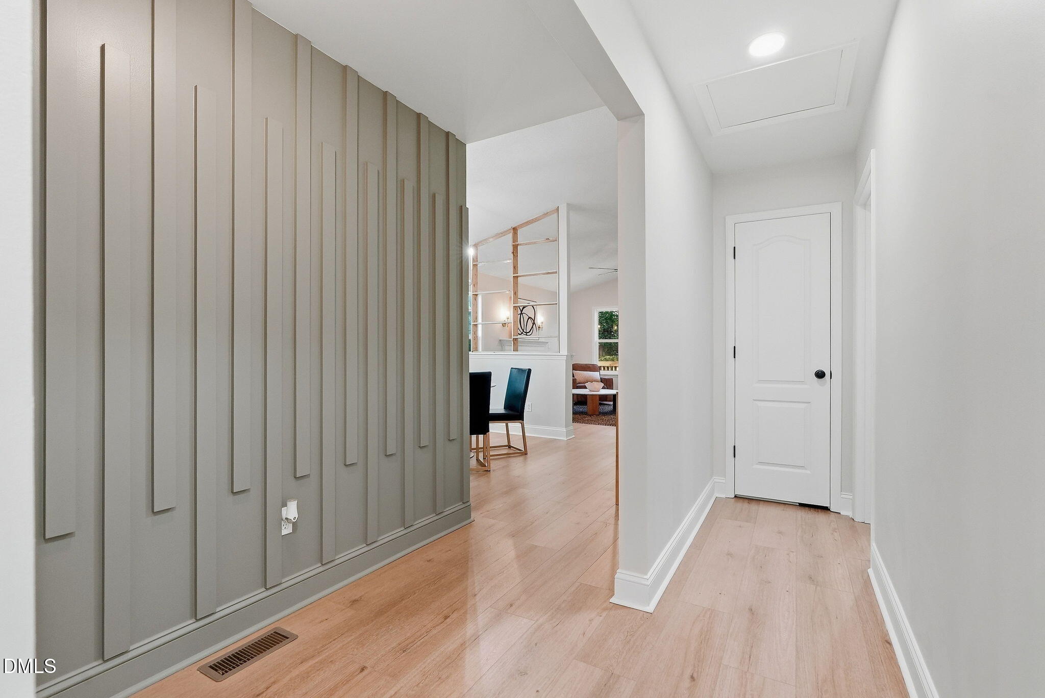 3812 Hollycrest Court