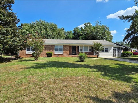 Photo of 5512 Mesa Drive, Fayetteville, NC 28303 (MLS # LP769882)