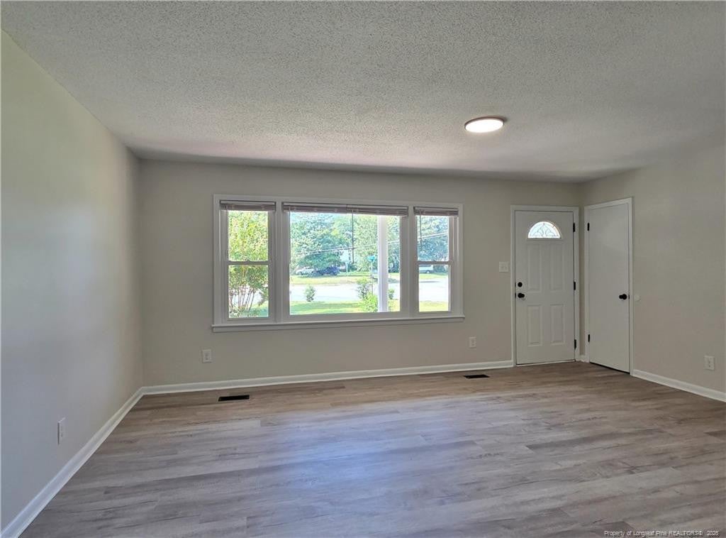5512 Mesa Drive