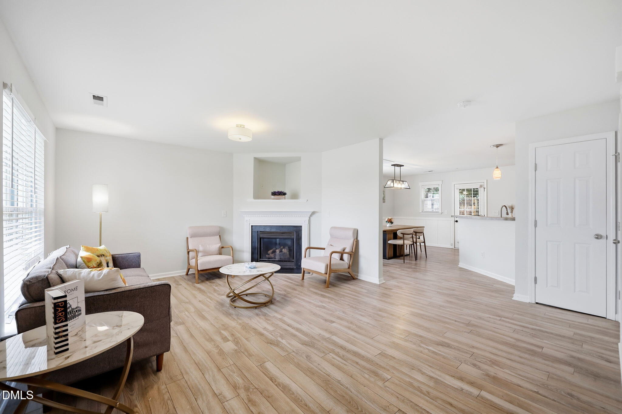 1423 Windycrest Court