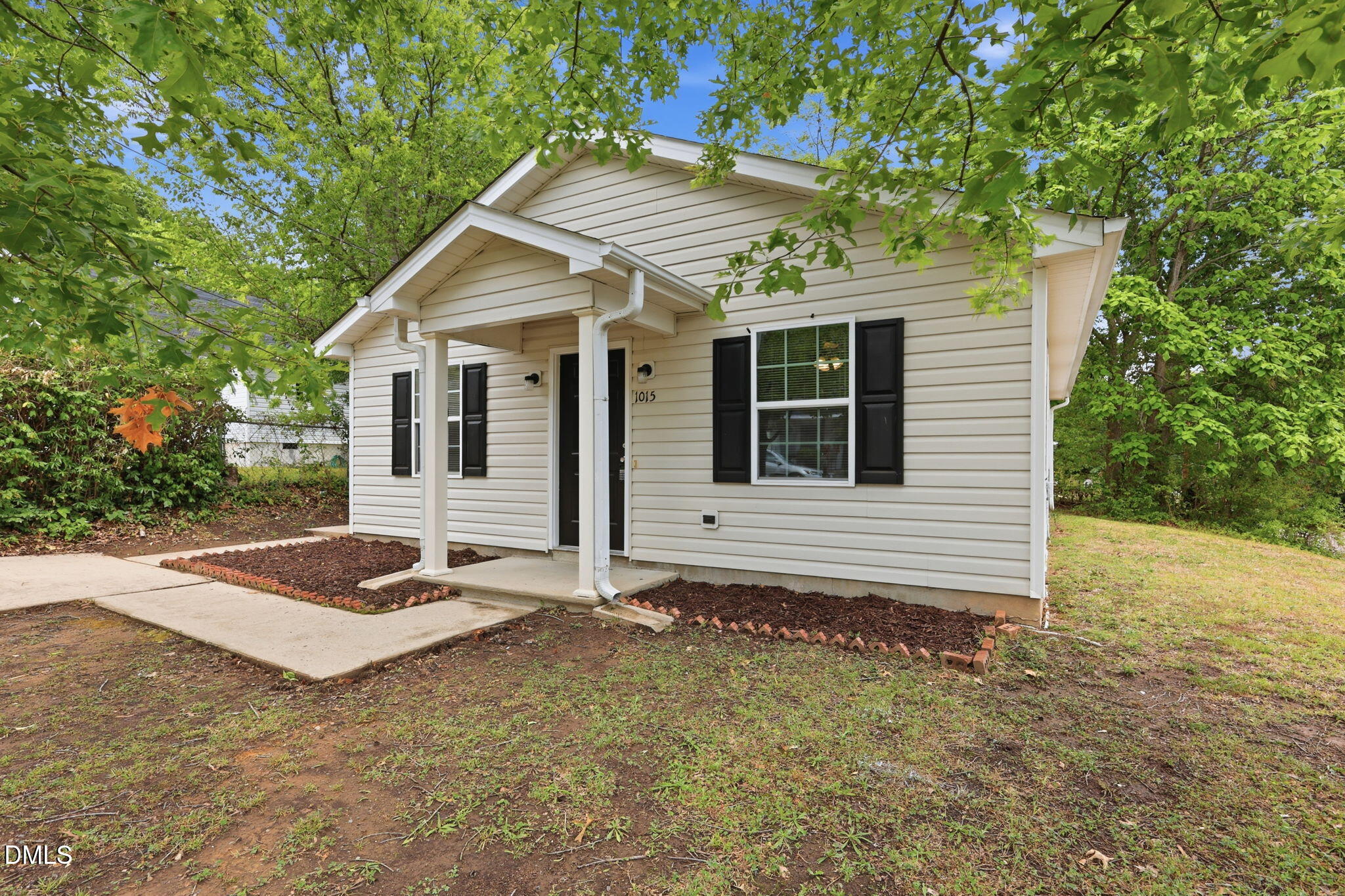 1015 Fairview Street
