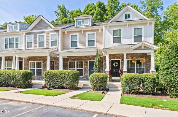 8751 CYPRESS GROVE RUN, RALEIGH, NC 27612 - Image fdc4cc1c63530fb4c534dfa33c98f362/85794033
