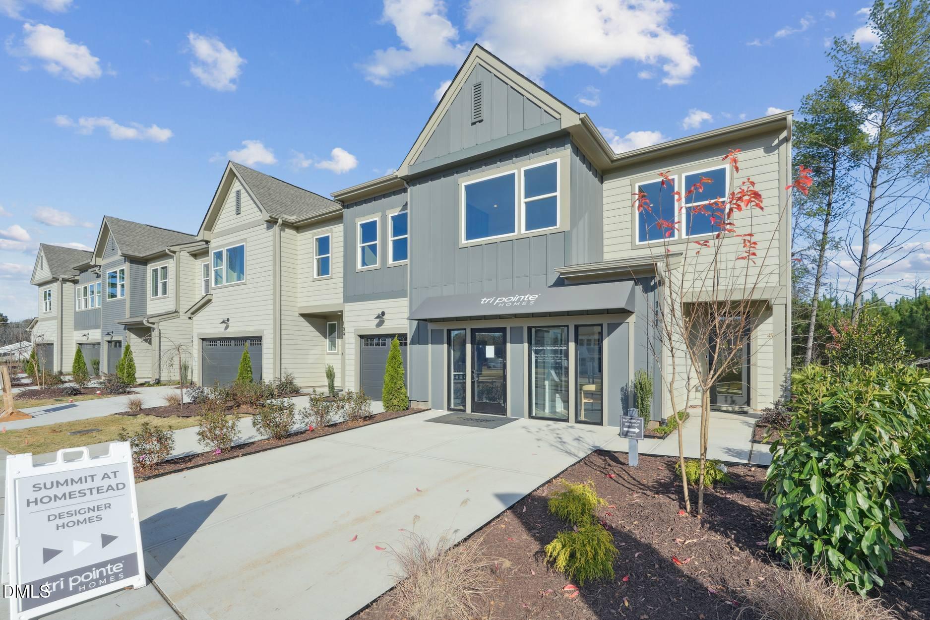 101 Pinnacle Drive