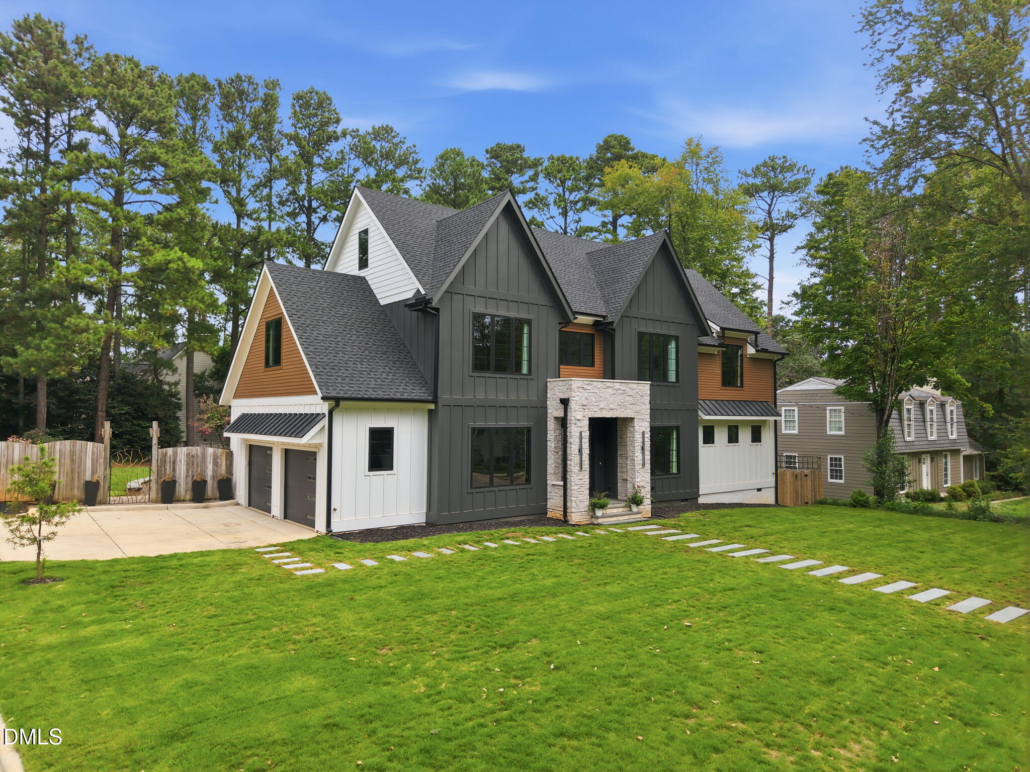 814 Tyrrell Road