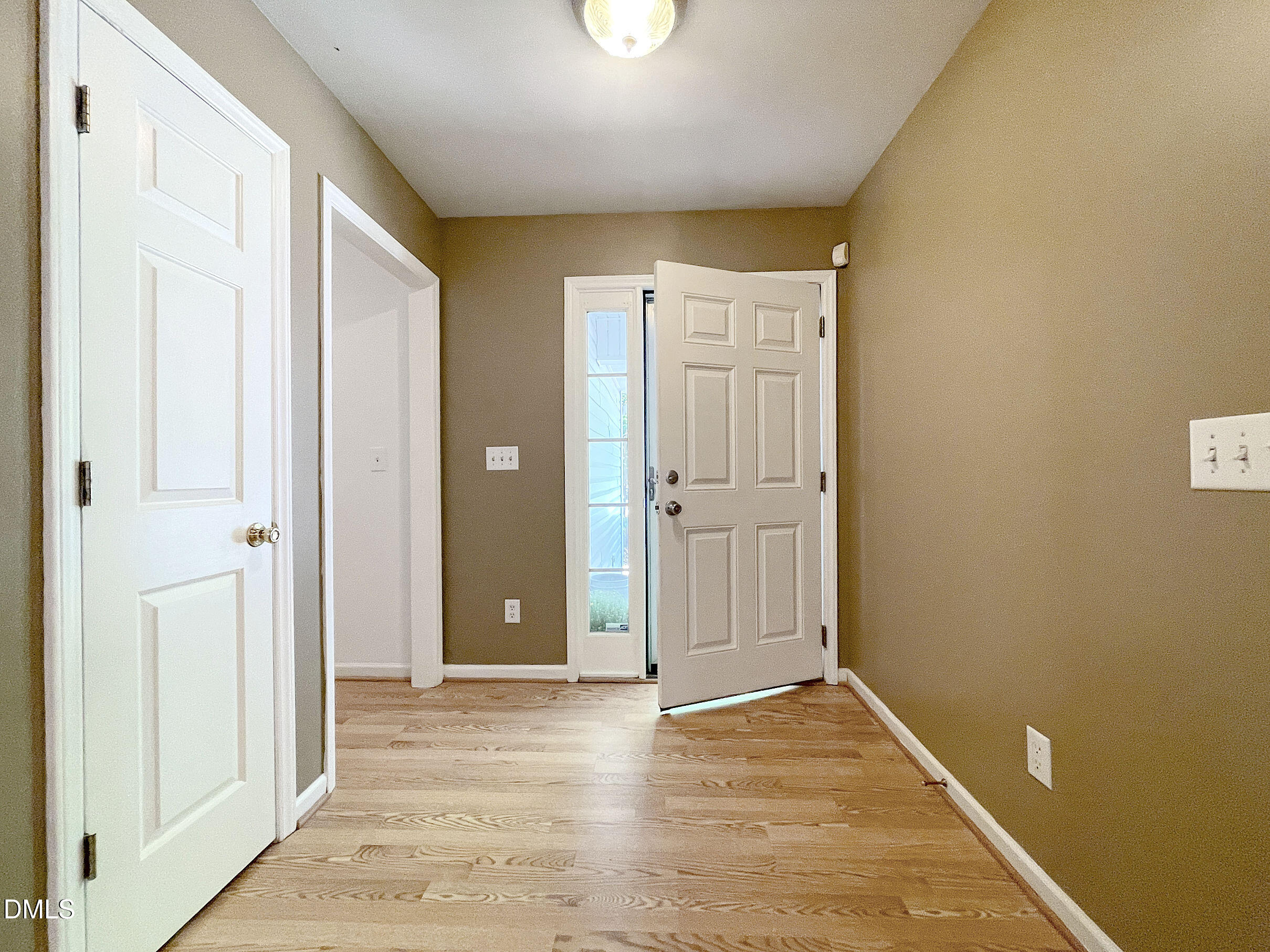 10 Beechnut Court