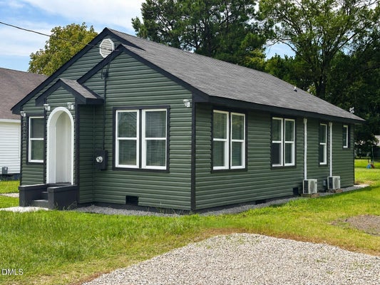 111 N MCCASKEY RD, WILLIAMSTON, NC 27892 - Image fefa68feec3f983b0ff9d1b95d844083/297856924
