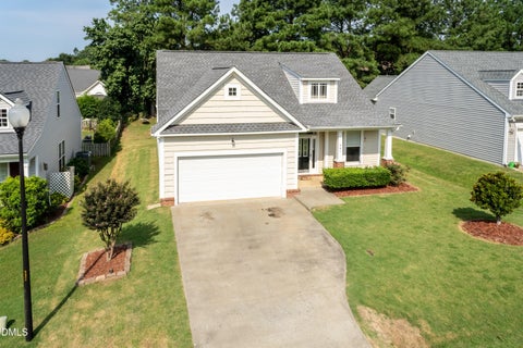 Photo of 241 Stansbury Lane, Clayton, NC 27527 (MLS # 10186342)
