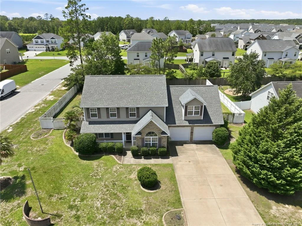 2905 Aristocrat Lane