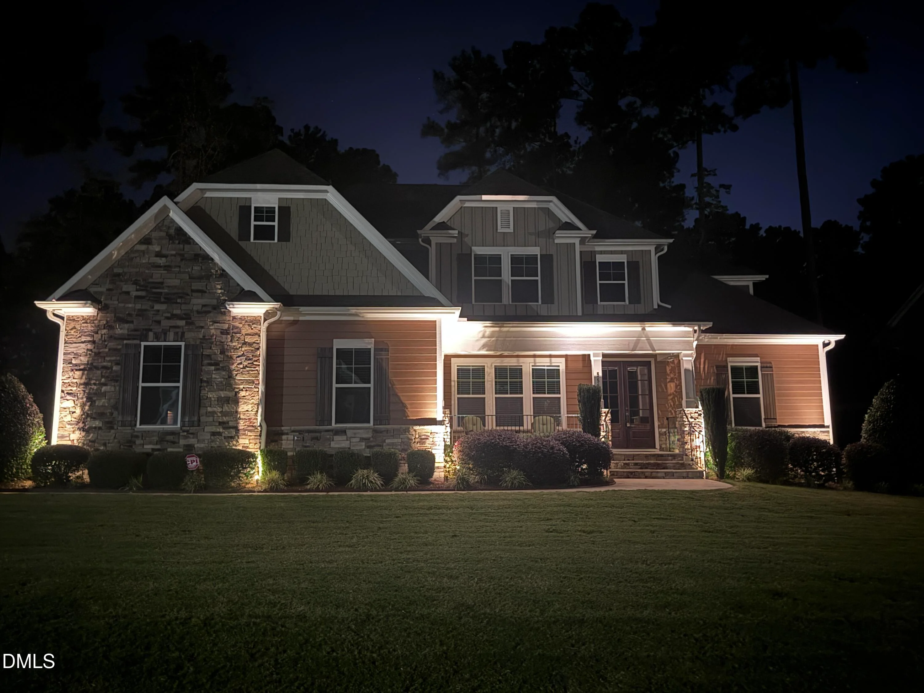 556 Rockport Drive