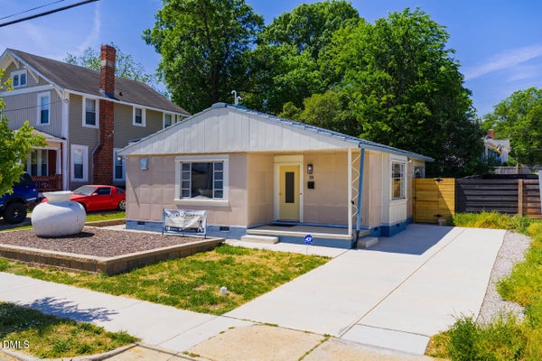 314 HAYWOOD ST, RALEIGH, NC 27601 - Image ff939156bac2159bb1c7f630a46e8d3d/4142612190