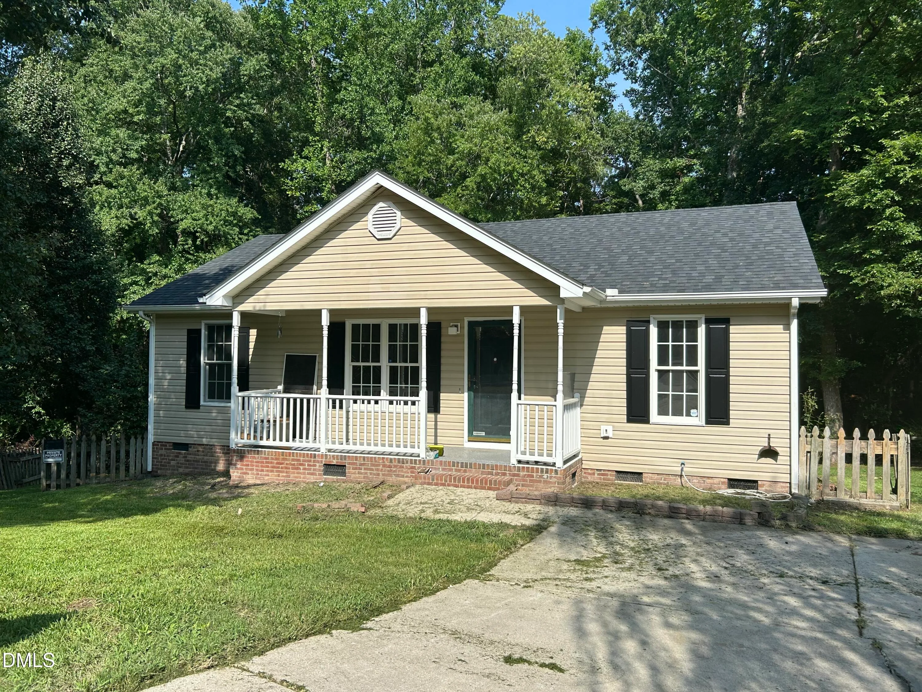 5728 Woof Place