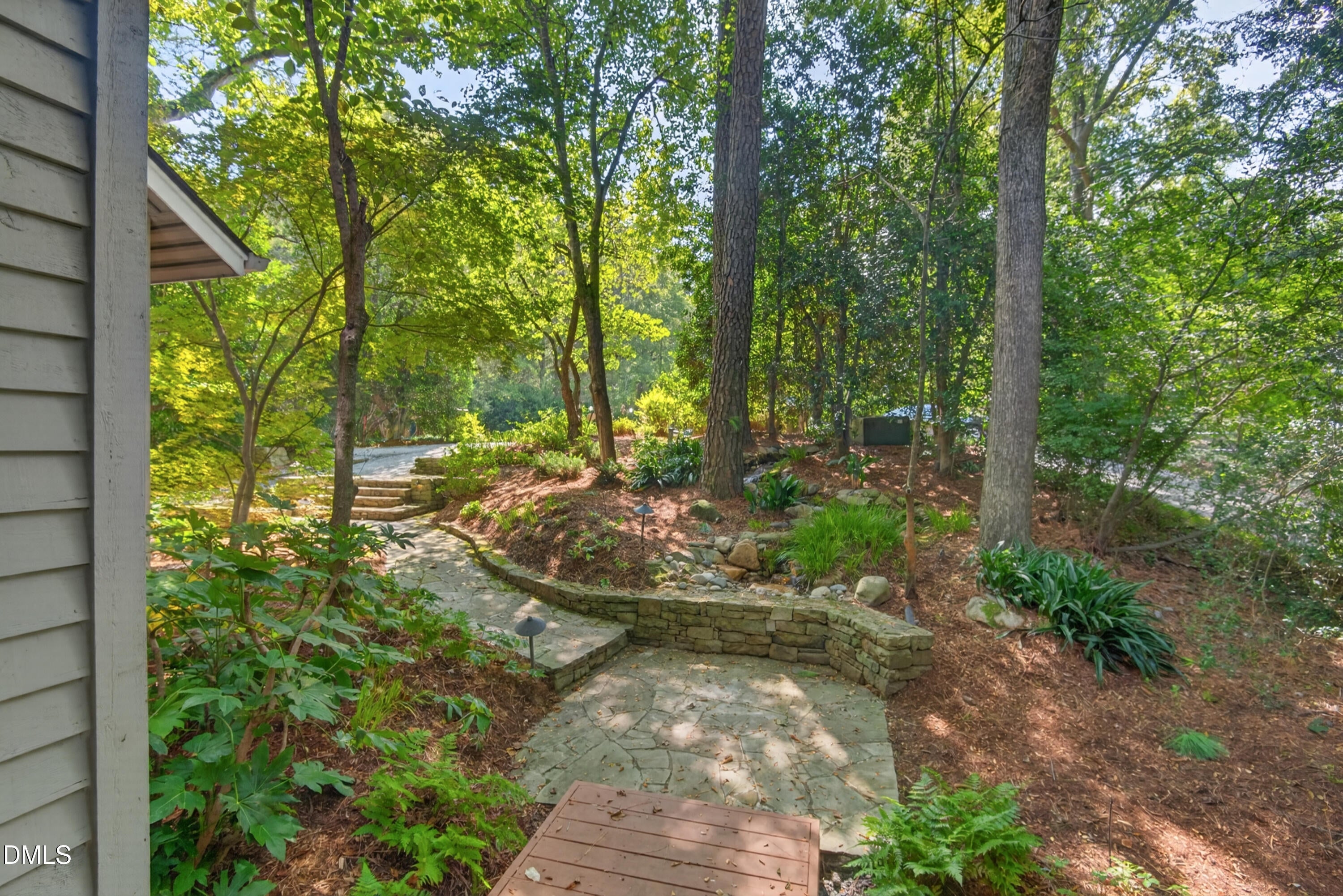 112 Rose Lane