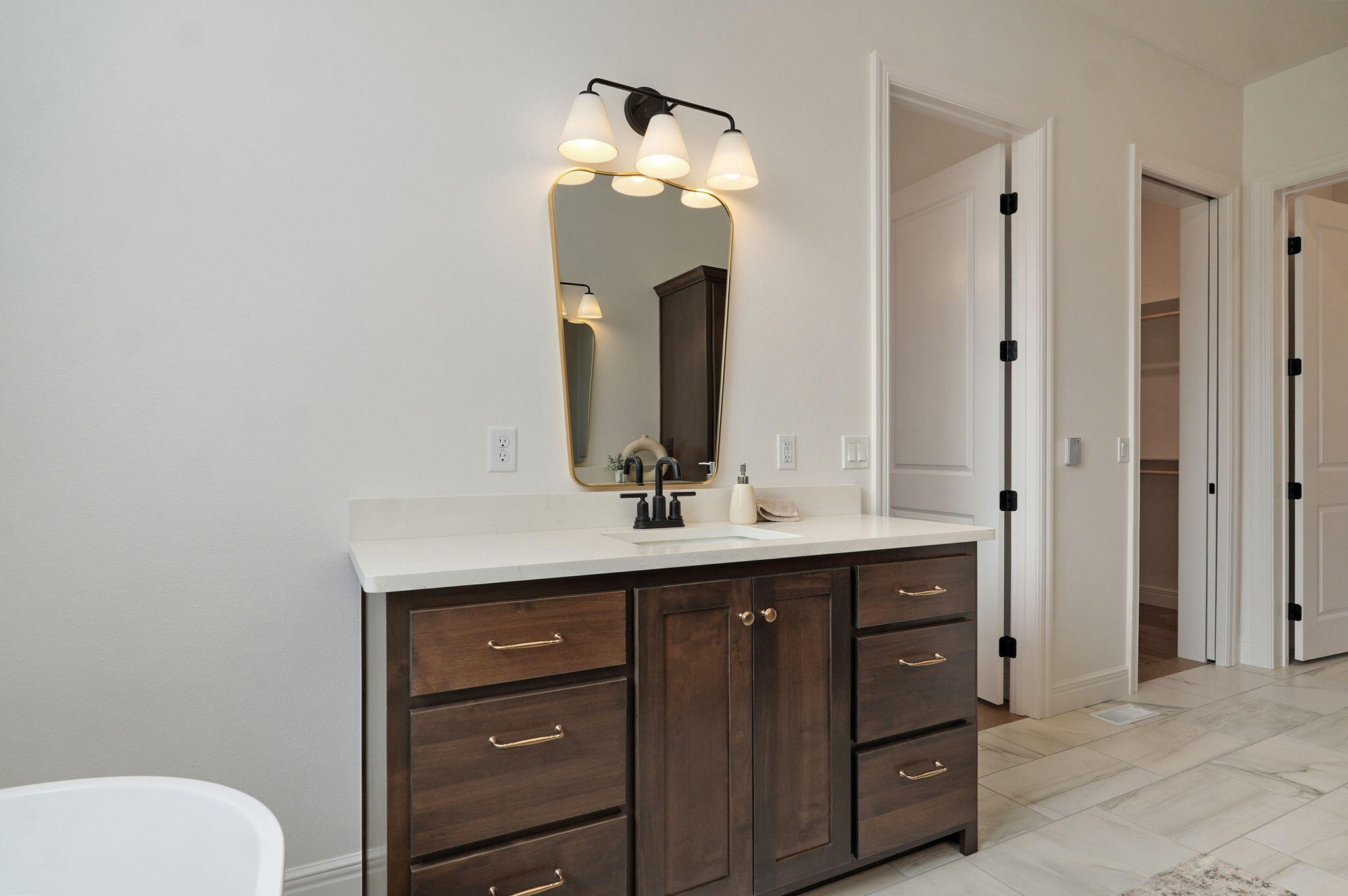 Hickory Hills - Residential