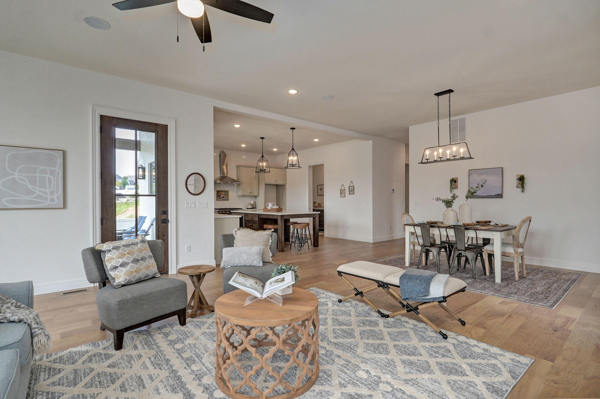 Hickory Hills - Residential