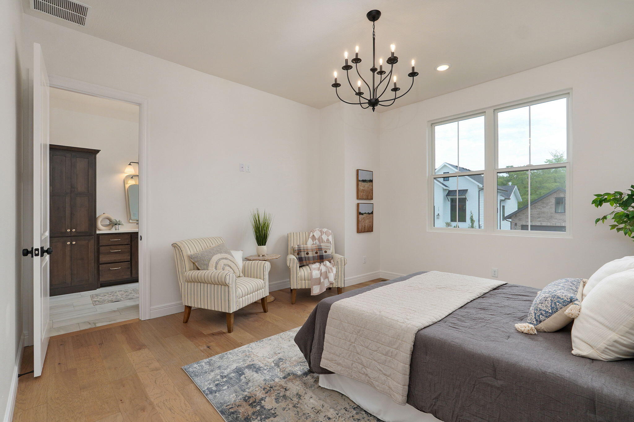 Hickory Hills - Residential