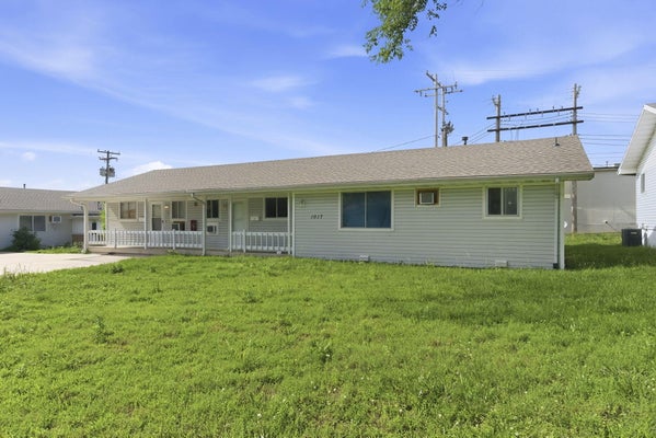 1017 W WASHITA ST APT 2, SPRINGFIELD, MO 65807 - Image 0277a7efea49566d12aa5285cf47415b/3362670648