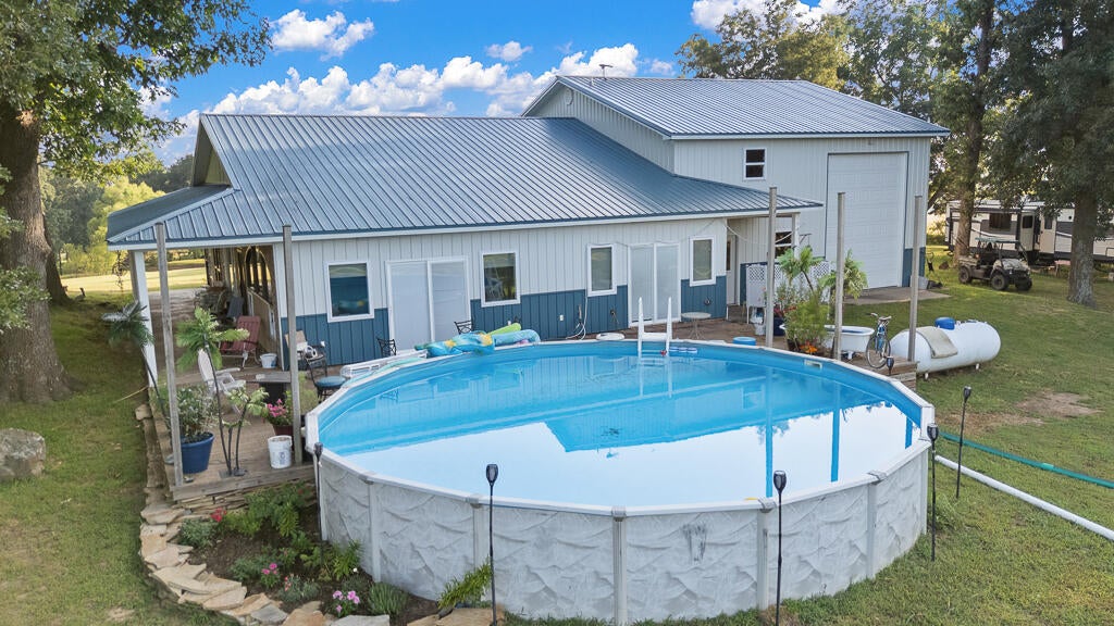 5687 Farm Road 2230 - Photo 3
