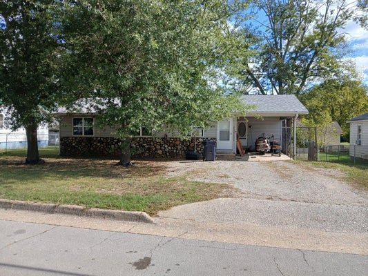 254 S THAYER AVE, WEST PLAINS, MO 65775 - Image 054bf39c4ba29535128da9a13b5f91a2/1084996525