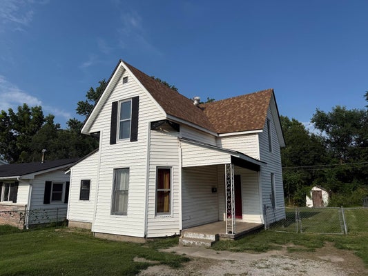 2336 N RAMSEY AVE, SPRINGFIELD, MO 65803 - Image 0588a0ce90500e2c5ab71acbe482edd7/350127133