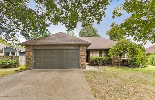 3917 W HARRISON ST, SPRINGFIELD, MO 65802 - Image 062b1b6701e2f1e22e59b0e6e0d41ccc/1349014812