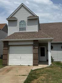1319 E 12th Street Joplin MO 64801