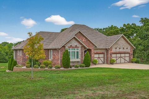 Photo of 215 Jameson Drive, Ozark, MO 65721 (MLS # 60307189)
