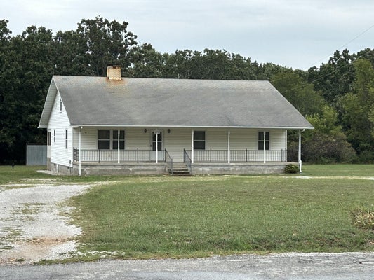 8898 WESTVIEW RD, NEOSHO, MO 64850 - Image 0d05354de5699ad72eb5d6d263804e2e/125771391