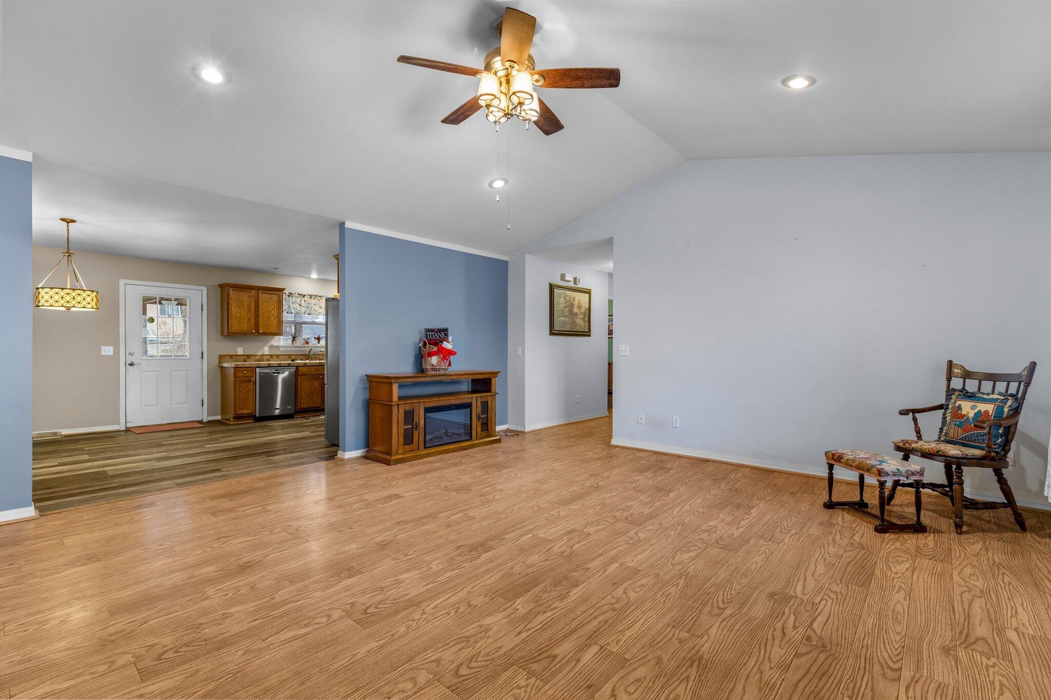 Gideon, J R - Residential