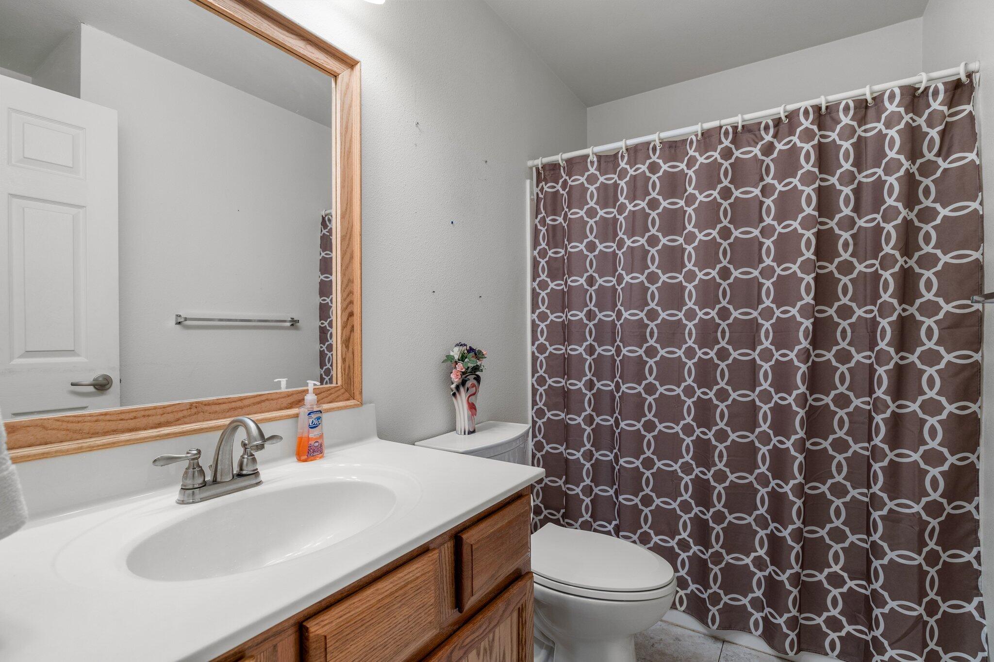 Gideon, J R - Residential