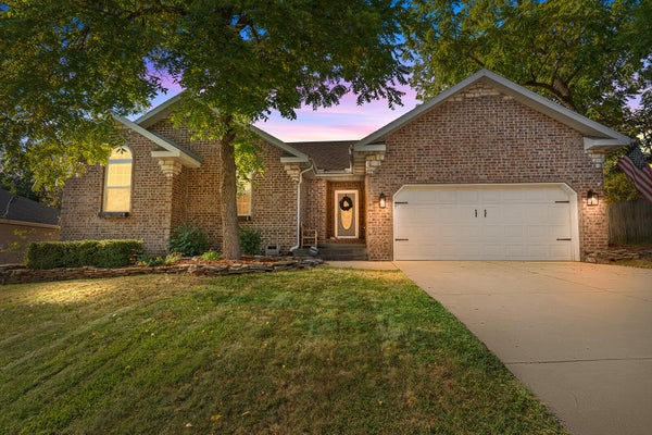 108 W TWIN OAK DR, NIXA, MO 65714 - Image 0daf30ff93a45dc30ce8852890de386e/834279289
