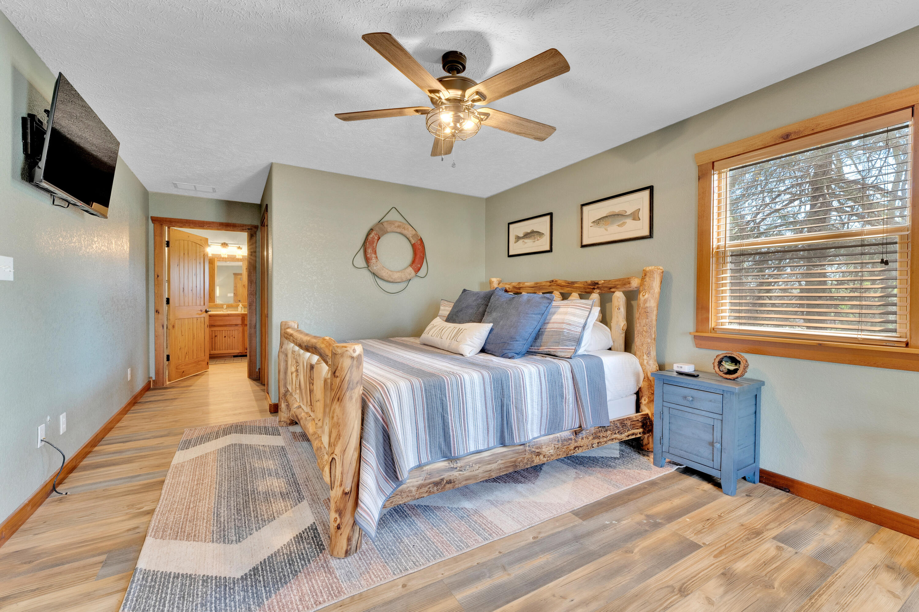 Welchs Point - Residential