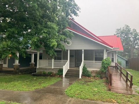 Photo of 113 W Hickory Street, El Dorado Springs, MO 64744 (MLS # 60324083)