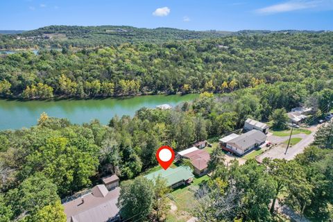 Photo of 176 Morning Side Lane, Blue Eye, MO 65611 (MLS # 60307101)