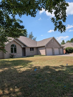 1391 S MEADOW LN, BOLIVAR, MO 65613 - Image 1108064c889bc2853a0b9aac8cc8615e/3554465924