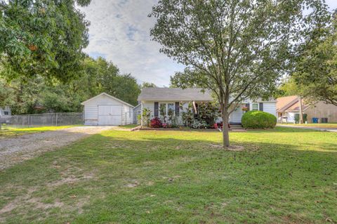 Photo of 2708 E 8th Street, Joplin, MO 64801 (MLS # 60307620)