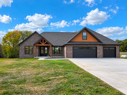 4411 S 154TH RD, BOLIVAR, MO 65613 - Image 14003c7d1345aa2c216668d942ed842e/3910459484