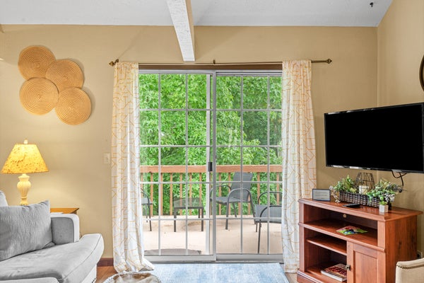 6 MEMORY LN APT 8, BRANSON, MO 65616 - Image 1435cf85fcd26f643ae17b5b16fc0e56/111328545