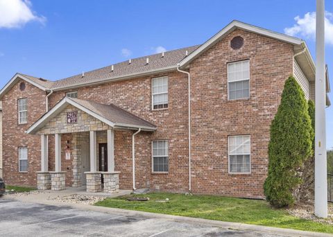 Photo of 2917 Vineyards Parkway 1 #1, Branson, MO 65616 (MLS # 60307224)