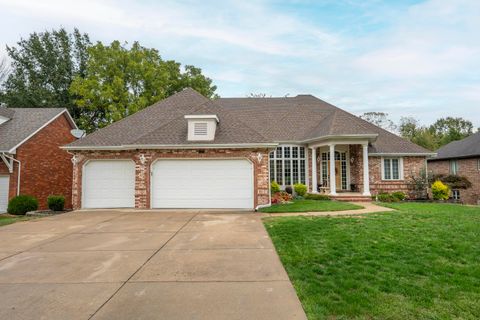 Photo of 2328 S Celebration Avenue, Springfield, MO 65809 (MLS # 60307502)