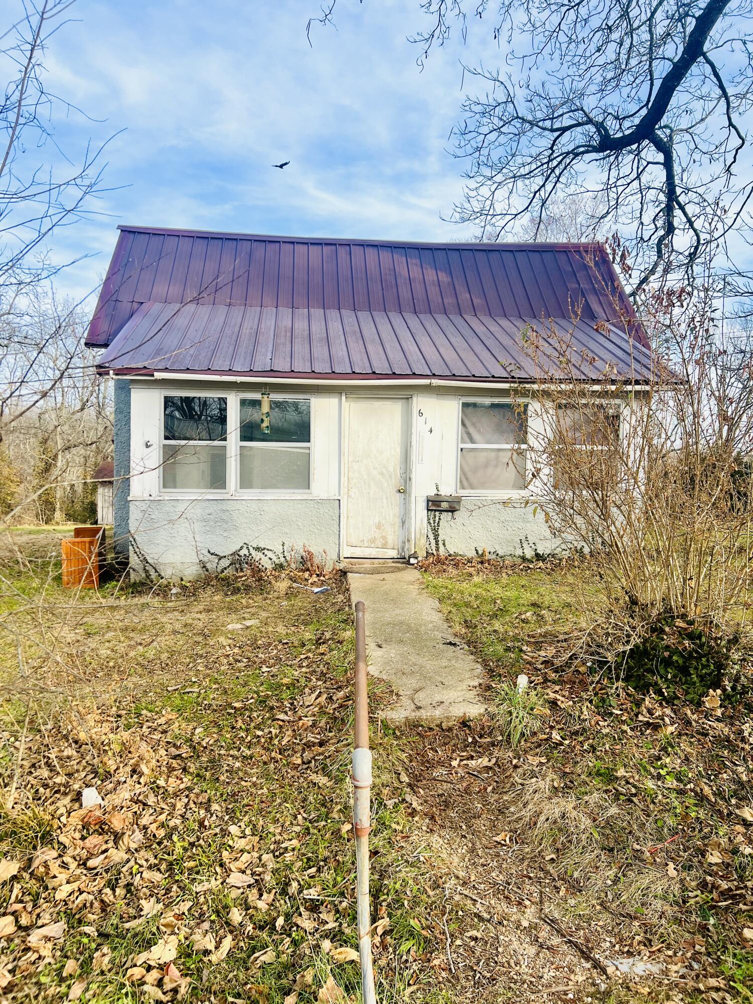 Great investment opportunity!  This 2 bed, 1 bath home on a large lot in town is ready for a makeover!  Great for a flip or a rental.  Home is being sold 'as is' and seller will make no repairs.