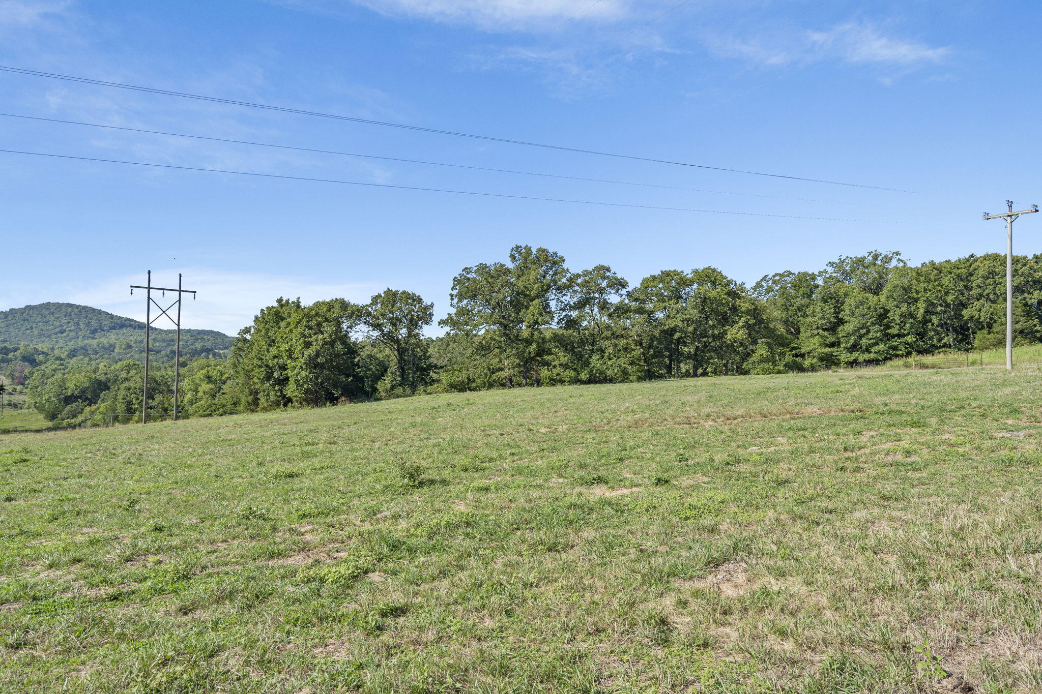 best ten acres on the Brisco 80 lays good part of the big hay field and cheap cheap appraising for a lot more will not last