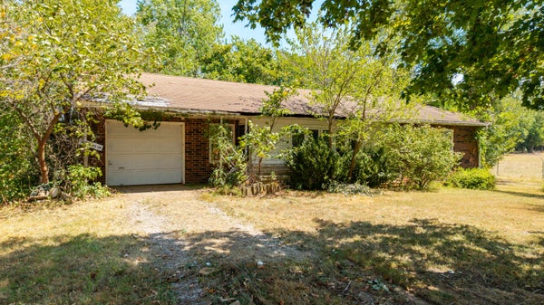 17630 LAWRENCE 1200, AURORA, MO 65605 - Image 19e8b48f1c9bd4ee2436ca5e0e9d079e/3117391965