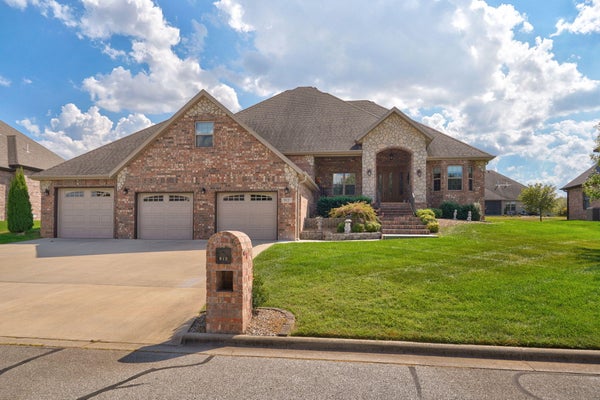 912 W SOLE DR, NIXA, MO 65714 - Image 1ad15dedbd024110ec84e693eaae556c/636412019