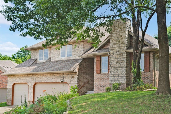 986 W SYCAMORE ST, SPRINGFIELD, MO 65810 - Image 1c164aab2bd8594fef80e280cbed21a3/1880017015