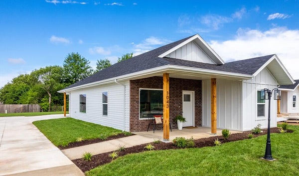 937 N BLAKE AVE, REPUBLIC, MO 65738 - Image 1cadcfff1245e7ebf42dbb1bcd5a8b9e/351295890