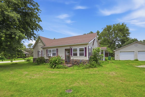 ADDRESS PRIVATE, NEWTONIA, MO 64853 - Image 1d283a87d254c91fb77b89b8a71c43fc/4189027693