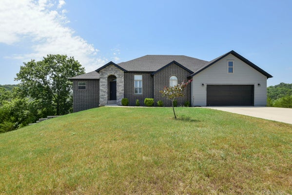 880 BLACK FOREST LN, BRANSON WEST, MO 65737 - Image 1d4c0d3f64a0ec58d8b01a825e784102/4061143749