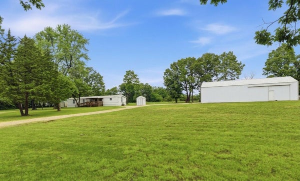 1919 BURNETT RD, SEYMOUR, MO 65746 - Image 1da86ae5a71f33f0e34558ac78b66ce4/97666137