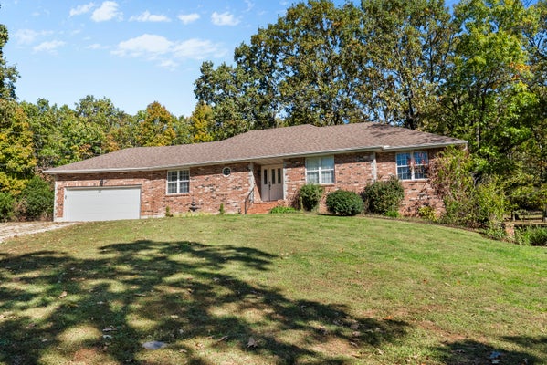 1740 N PINE ST, MARSHFIELD, MO 65706 - Image 1e8cdf6fbe085a4ec6d54995c4c63b00/300731288